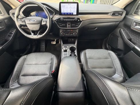 Used 2020 Ford Escape Titanium AWD/4WD image 8