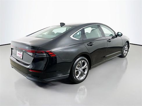 Certified 2024 Honda Accord EX image 17