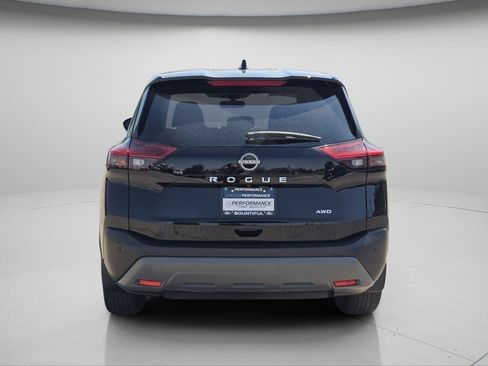 Used 2023 Nissan Rogue S AWD/4WD image 20