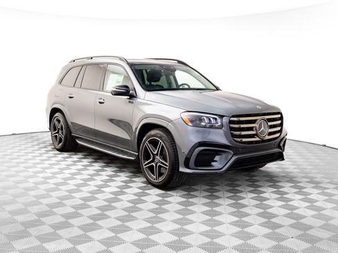 New 2026 Mercedes-Benz GLS 450 GLS 450 image 8
