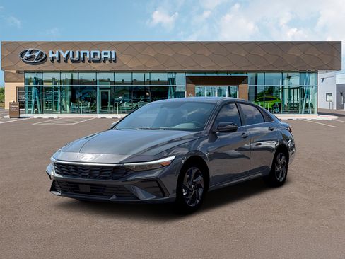 New 2026 Hyundai Elantra SEL Sport FWD image 1