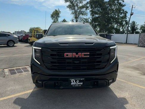 New 2026 GMC Sierra 1500 Elevation w/ Elevation Premium Package image 3
