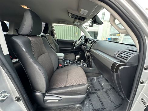 Used 2024 Toyota 4Runner TRD Off-Road image 25