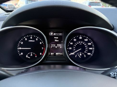Used 2017 Hyundai Santa Fe Sport AWD/4WD image 16