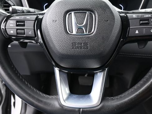 Used 2025 Honda Pilot EX-L image 34
