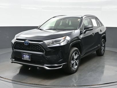 Used 2021 Toyota RAV4 SE w/ Weather & Moonroof Package