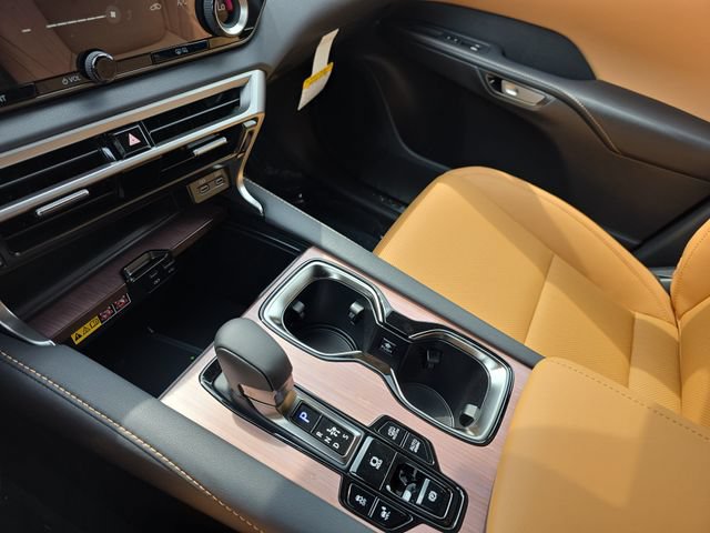 New 2026 Lexus RX 450h AWD w/ Convenience Package image 25