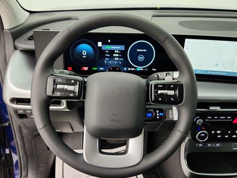 Used 2026 Hyundai Ioniq 9 SE image 13