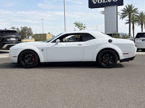 Used 2022 Dodge Challenger SRT Hellcat RWD image 28