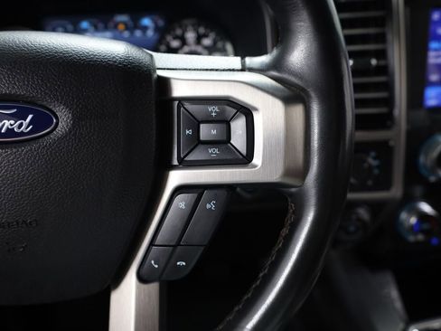 Used 2019 Ford F150 Platinum w/ Equipment Group 701A Luxury image 25