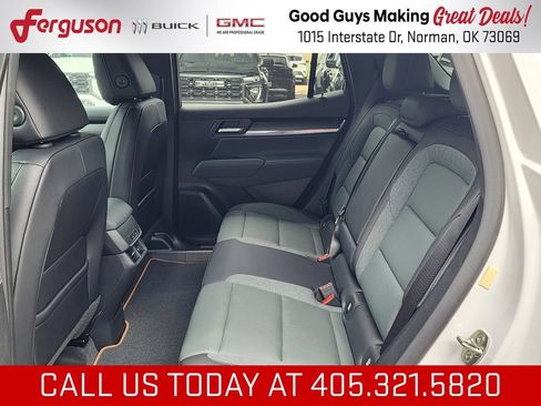 New 2027 GMC Terrain AT4 w/ Convenience Package III AWD/4WD image 45