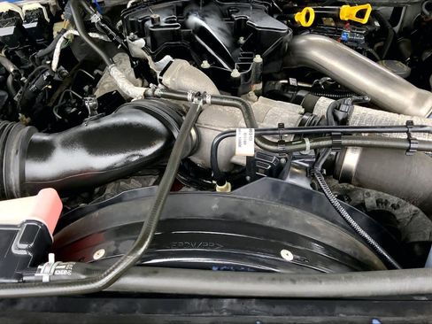 Used 2017 Ford F350 XLT w/ XLT Value Package image 31