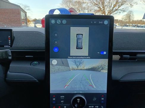 Used 2021 Ford Mustang Mach-E Premium image 20