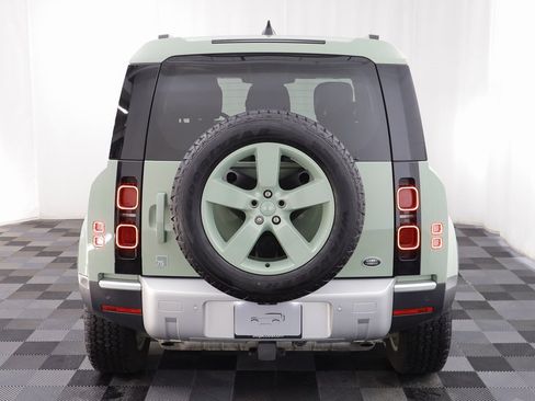 Used 2023 Land Rover Defender 110 75th Limited Edition image 17