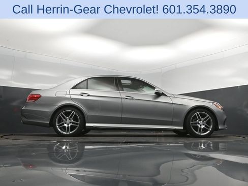 Used 2015 Mercedes-Benz E 350 Sedan image 42