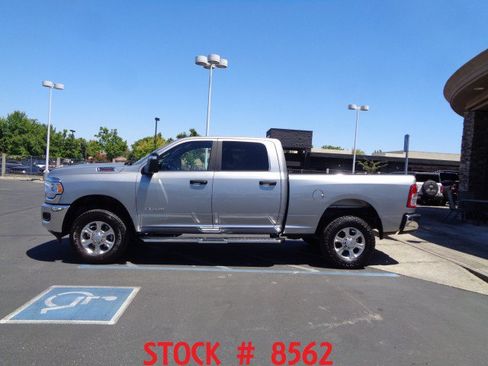 Used 2024 RAM 2500 Big Horn AWD/4WD image 2