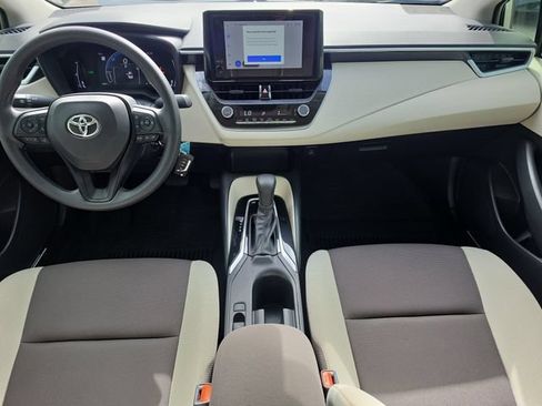 Used 2026 Toyota Corolla LE FWD image 12