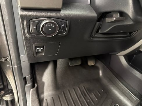 Used 2019 Ford Expedition Max XLT w/ Equipment Group 201A AWD/4WD image 14