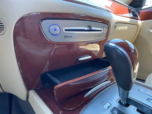 Used 2014 Hyundai Genesis 3.8 RWD image 13