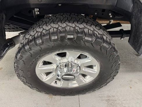 Certified 2024 Ford F250 Platinum AWD/4WD image 5