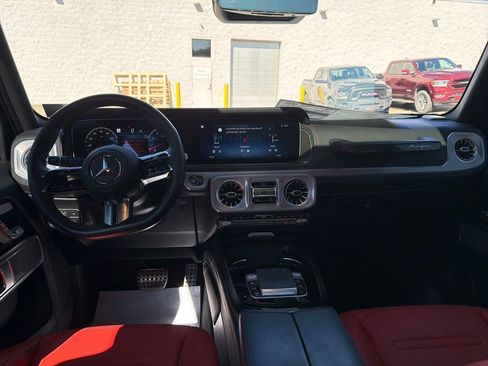 Certified 2025 Mercedes-Benz G 550 image 17