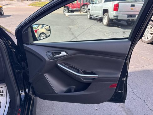 Used 2018 Ford Focus ST FWD image 24