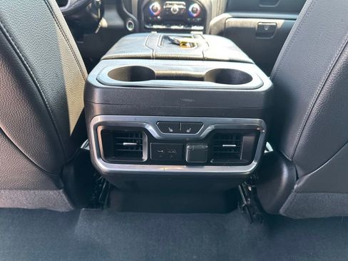 Used 2021 GMC Sierra 1500 Denali w/ Denali Ultimate Package AWD/4WD image 24