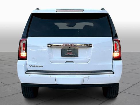 Used 2016 GMC Yukon Denali image 4
