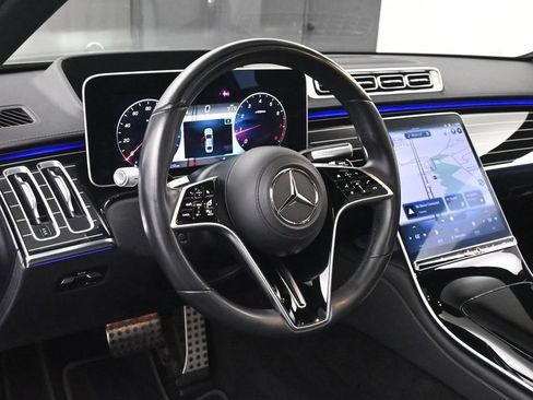 Used 2023 Mercedes-Benz S 500 4MATIC w/ AMG Line image 32
