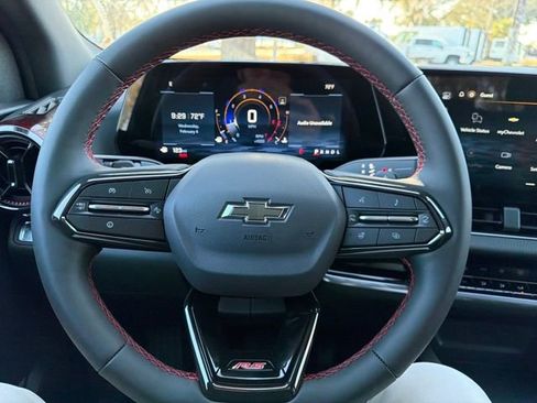 New 2026 Chevrolet Equinox RS w/ Convenience Package III image 26