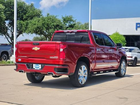 Used 2024 Chevrolet Silverado 1500 High Country w/ Technology Package AWD/4WD image 4