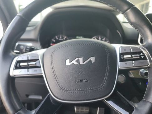 Certified 2022 Kia Telluride SX w/ SX Prestige Package AWD/4WD image 24