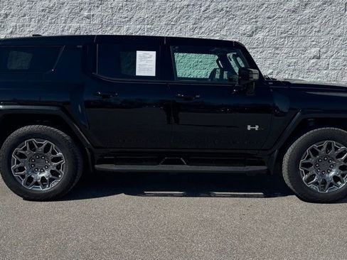 Used 2025 GMC Hummer EV 3X image 3