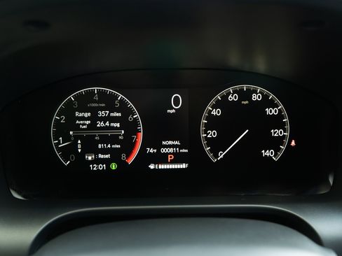 Certified 2026 Honda HR-V LX image 22