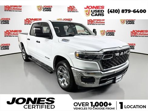 Used 2025 RAM 1500 Big Horn AWD/4WD image 1