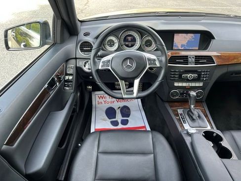 Used 2014 Mercedes-Benz C 250 Sedan image 32