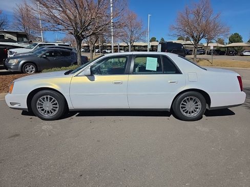 Used 2005 Cadillac De Ville DHS w/ Equipment Group image 3