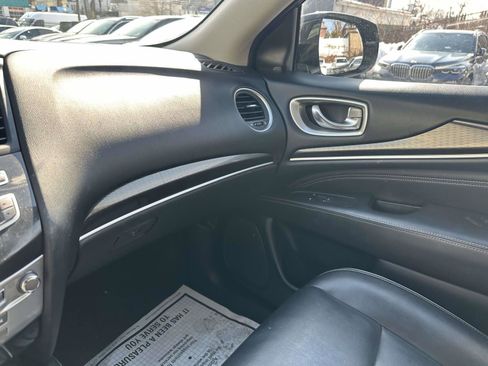 Used 2019 INFINITI QX60 Pure image 29