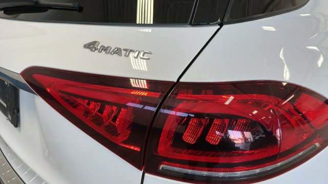 Used 2022 Mercedes-Benz GLE 350 4MATIC image 35