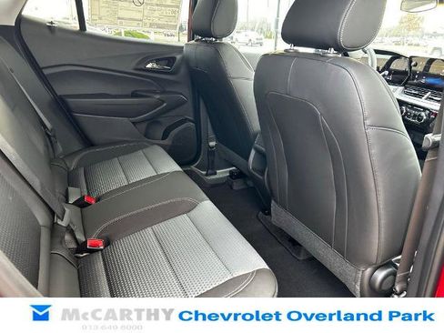 New 2026 Chevrolet Trax LT w/ Sunroof Package image 22