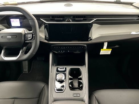 New 2026 Jeep Cherokee Limited image 13