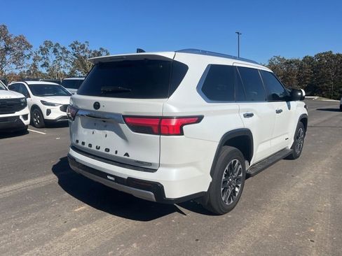 Used 2025 Toyota Sequoia Limited image 3