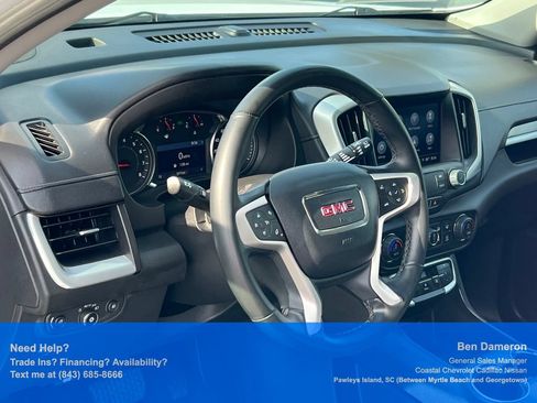 Used 2024 GMC Terrain SLT FWD image 5