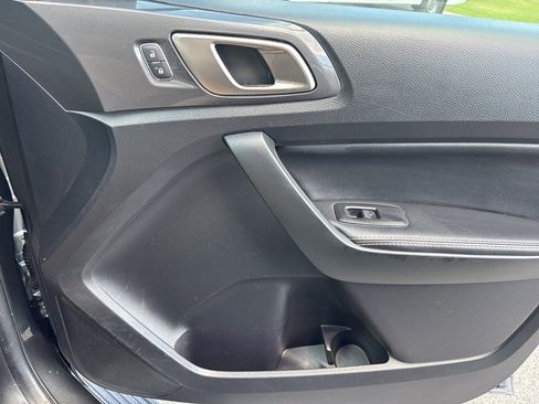Used 2019 Ford Ranger Lariat w/ Technology Package image 25