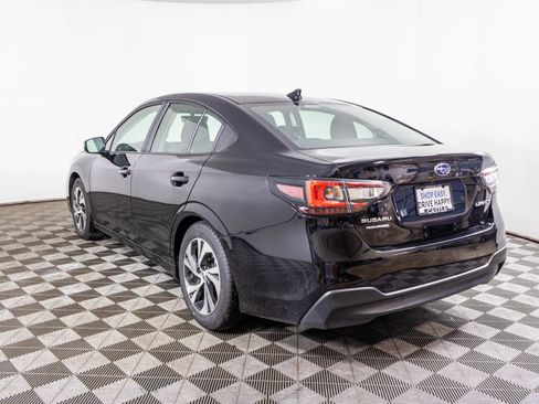 Used 2025 Subaru Legacy Premium image 14