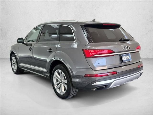 Used 2025 Audi Q7 3.0T Premium Plus AWD/4WD image 8