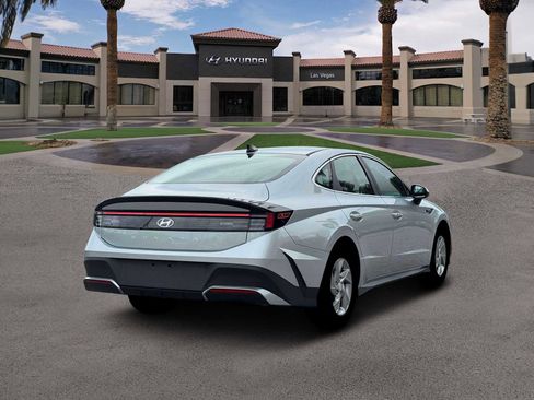 New 2026 Hyundai Sonata SE FWD image 7