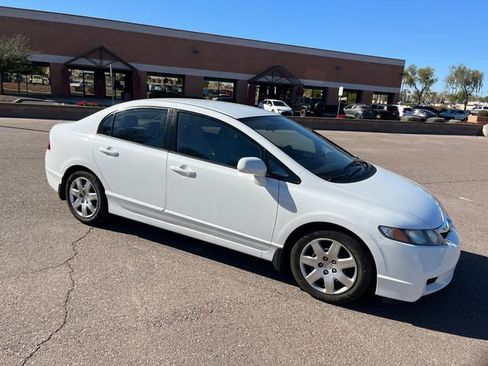 Used 2010 Honda Civic LX image 6
