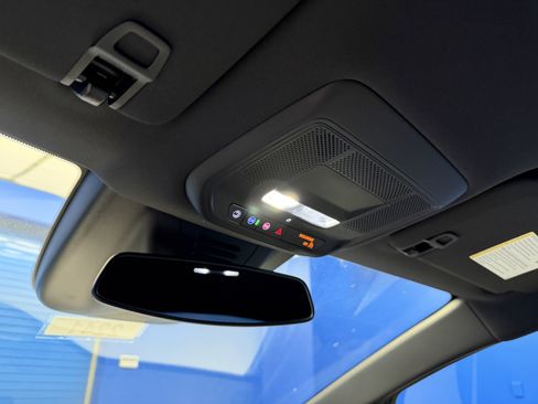 New 2026 Chevrolet Equinox EV LT FWD image 22
