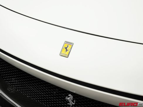 Used 2025 Ferrari Purosangue AWD/4WD image 12